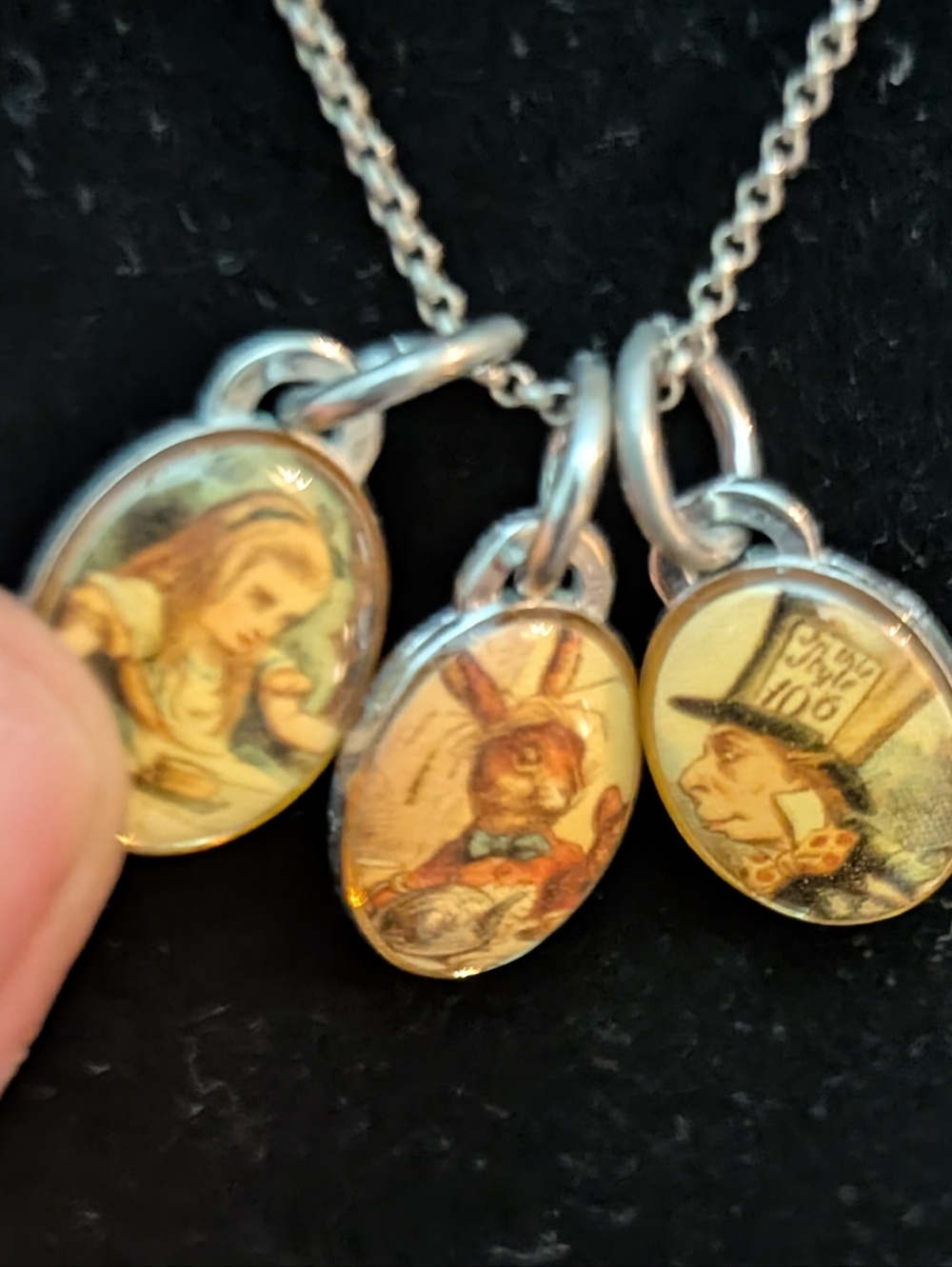 Vintage Style Alice In Wonderland Necklace With Silver Colored Chain